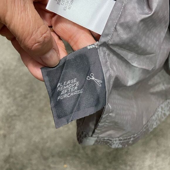 Vera Wang Simply Vera Gray Snakeskin Packable Nylon Blend Windbreaker Jacket Med - Picture 5 of 6